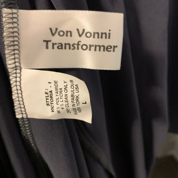 Von Vonni Transformer Gray Dress in Size L, a Unique Piece - Picture 6 of 6